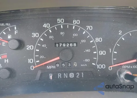 1999 Ford F-250 Lariat/Xl/Xlt z USA, uszkodzony, nr VIN 1FTNX21L2XEC45773